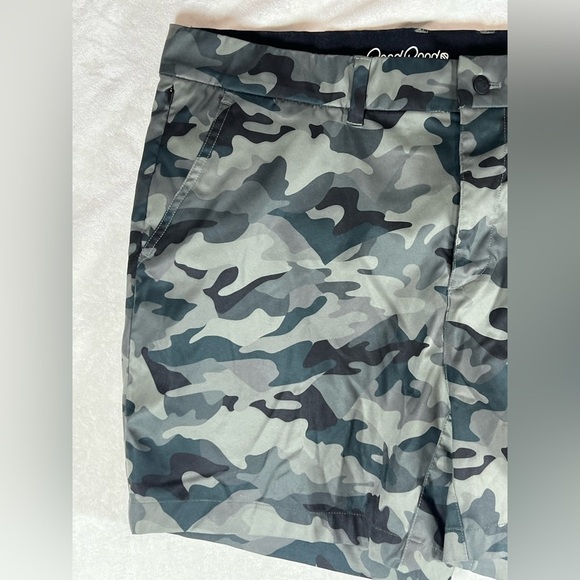 GoodGood 38W Camouflage Print Stretch Performance Golf Shorts - Picture 4 of 9